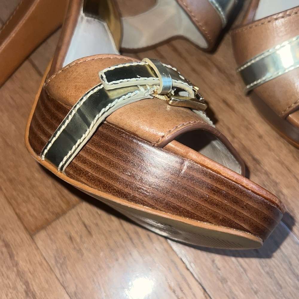 Michael Kors Sandals - Picture 12 of 15